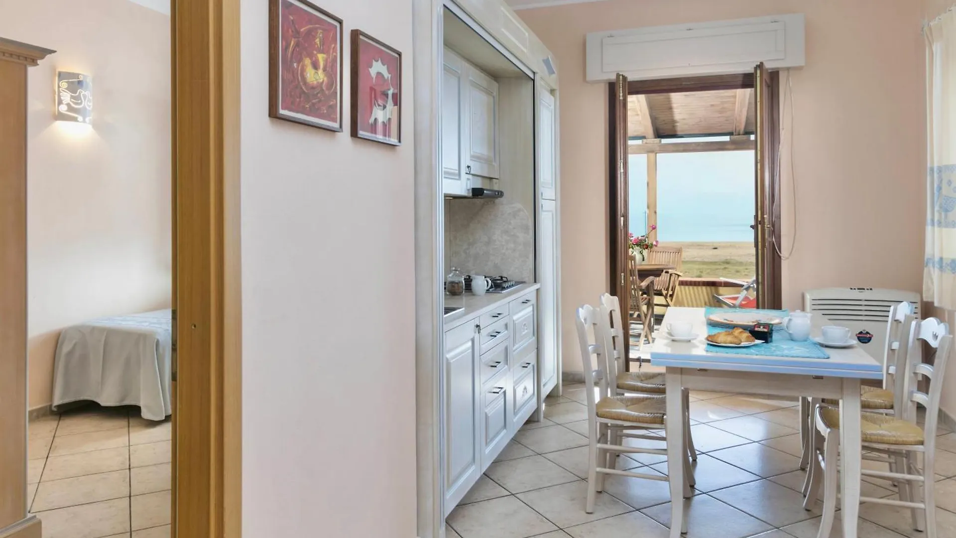 Isa-Residence With Private Beach In Bosa Marina Just 100 Meters From The Sea イタリア