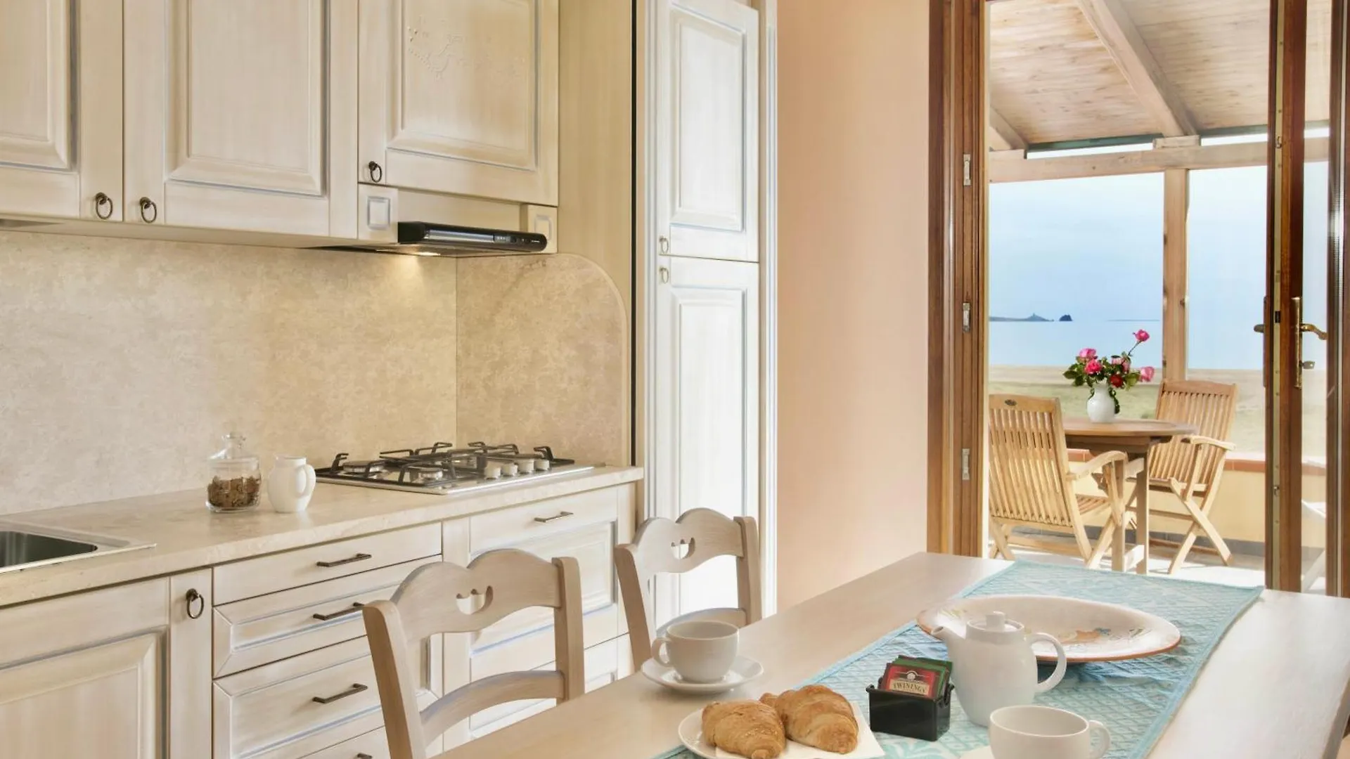 Isa-Residence With Private Beach In Bosa Marina Just 100 Meters From The Sea 0*,  イタリア