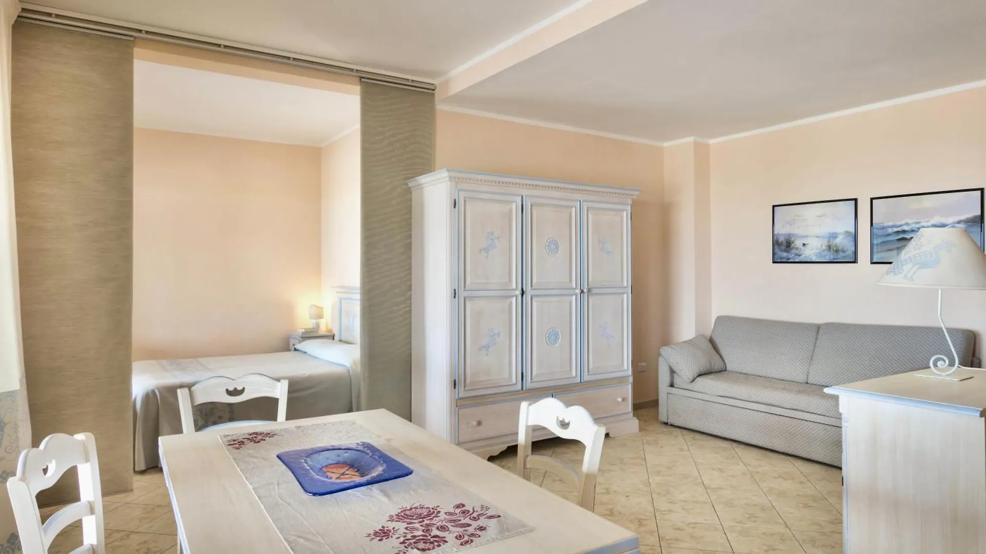 Isa-Residence With Private Beach In Bosa Marina Just 100 Meters From The Sea 0*,