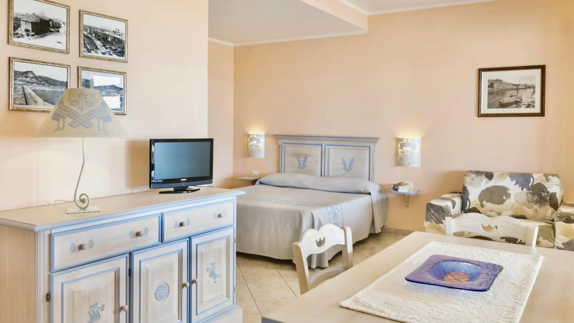 아파트호텔 Isa-Residence With Private Beach In Bosa Marina Just 100 Meters From The Sea
